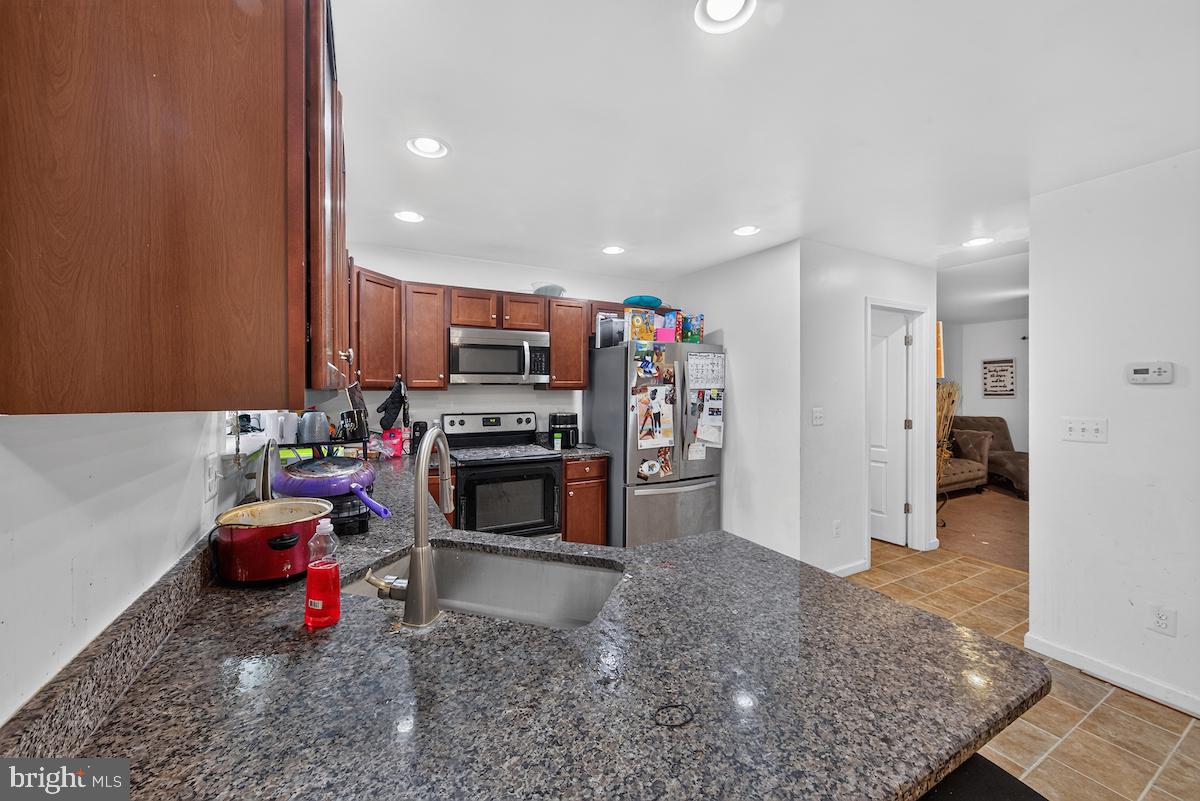 4 Tyrone Ave Property Photo 12
