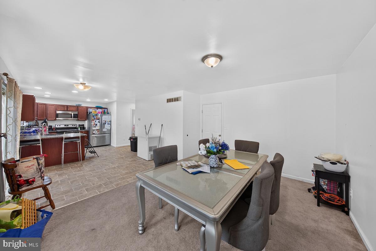 4 Tyrone Ave Property Photo 18