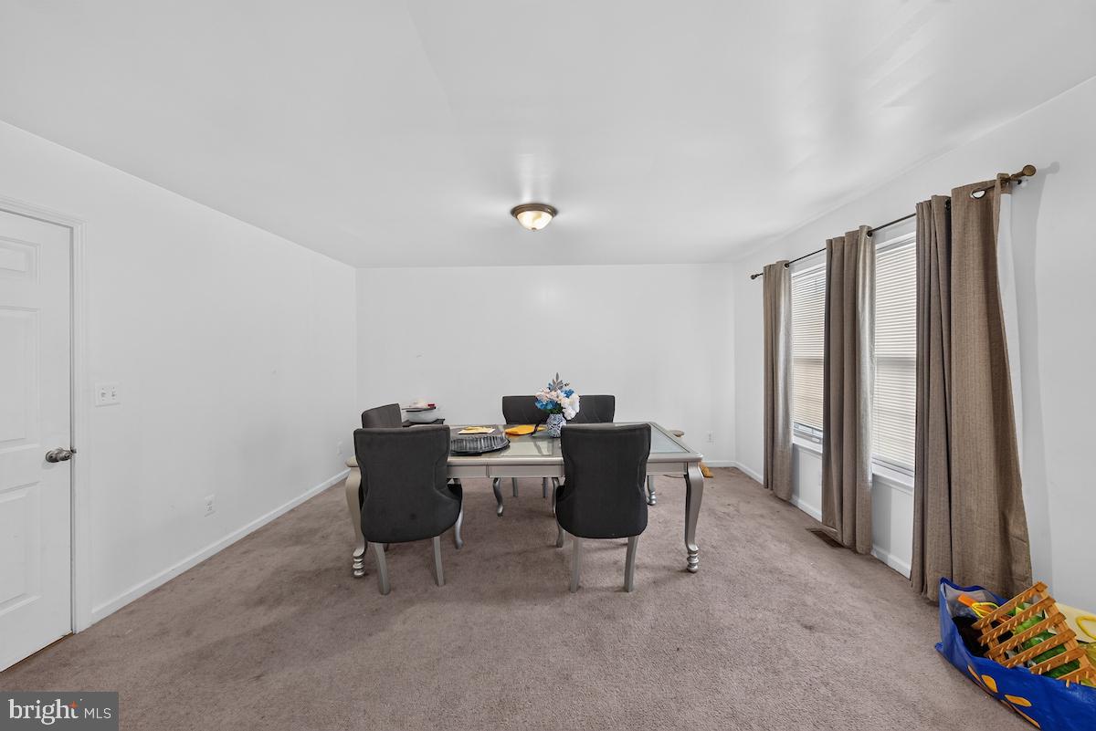 4 Tyrone Ave Property Photo 19