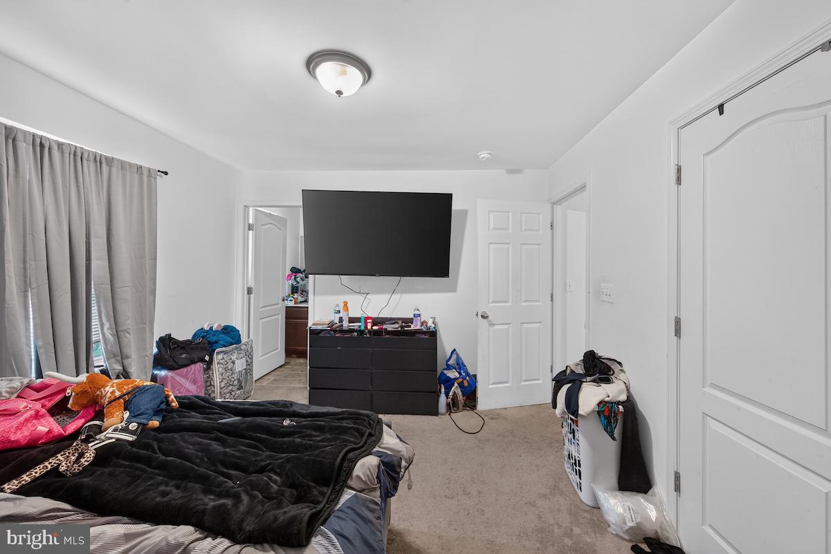 4 Tyrone Ave Property Photo 25