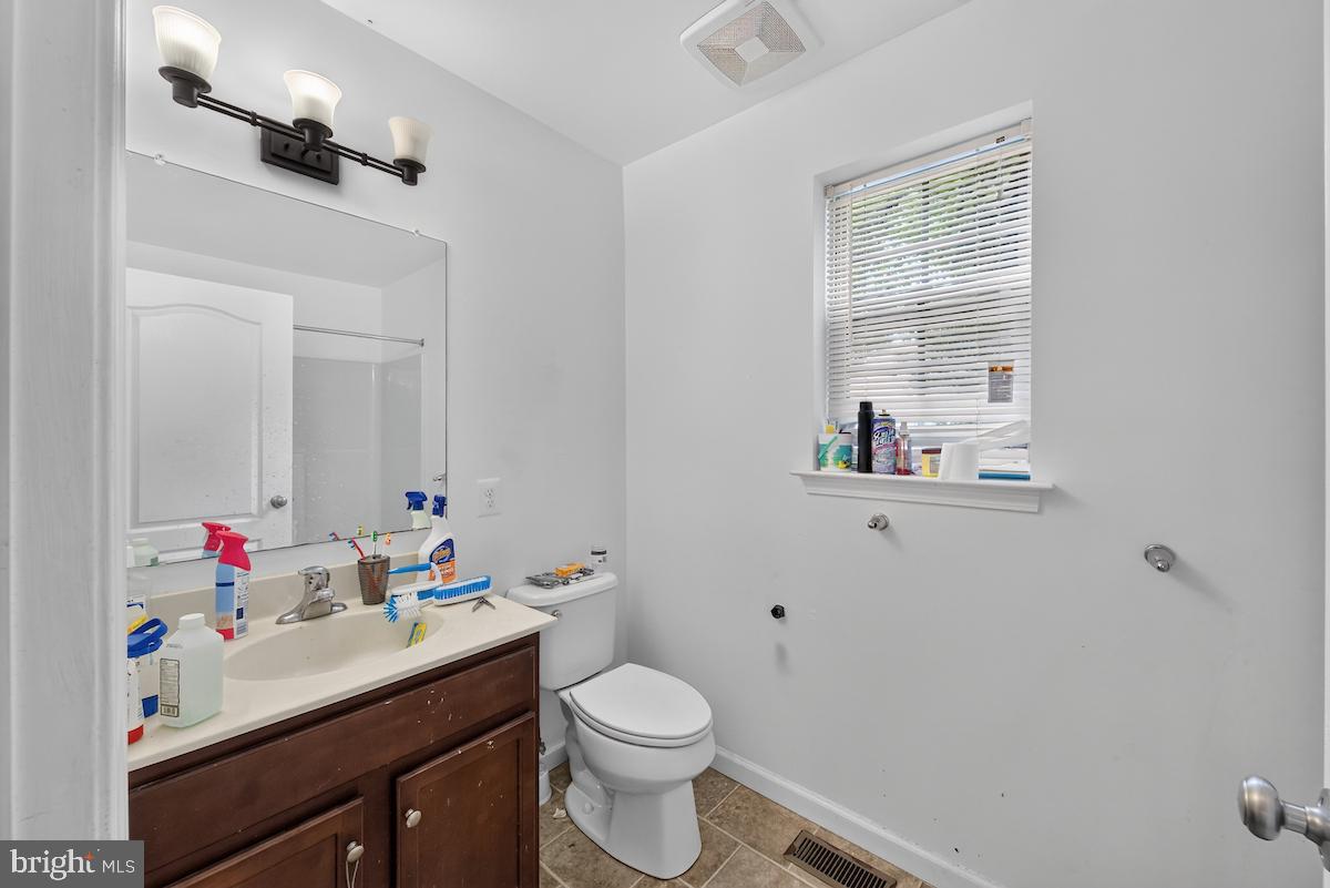 4 Tyrone Ave Property Photo 31