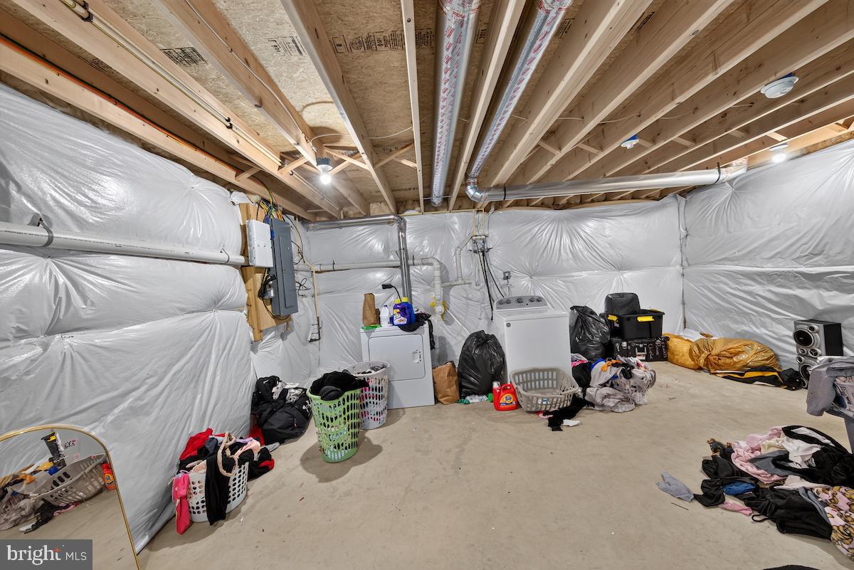 4 Tyrone Ave Property Photo 36