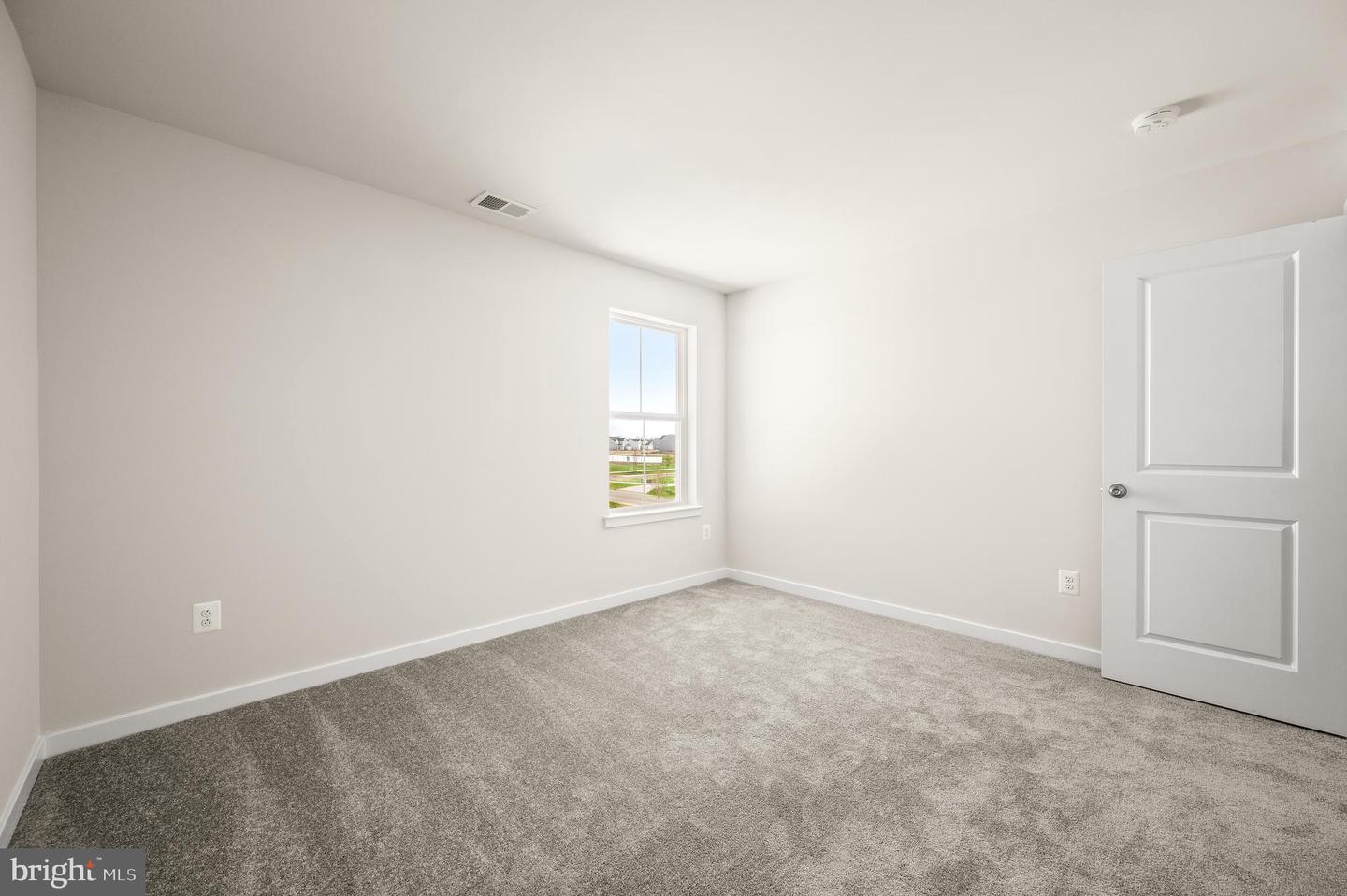 127 Hammersmith Way Property Photo 21