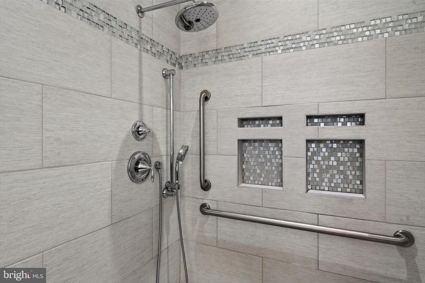151 Green Forest Dr Property Photo 36