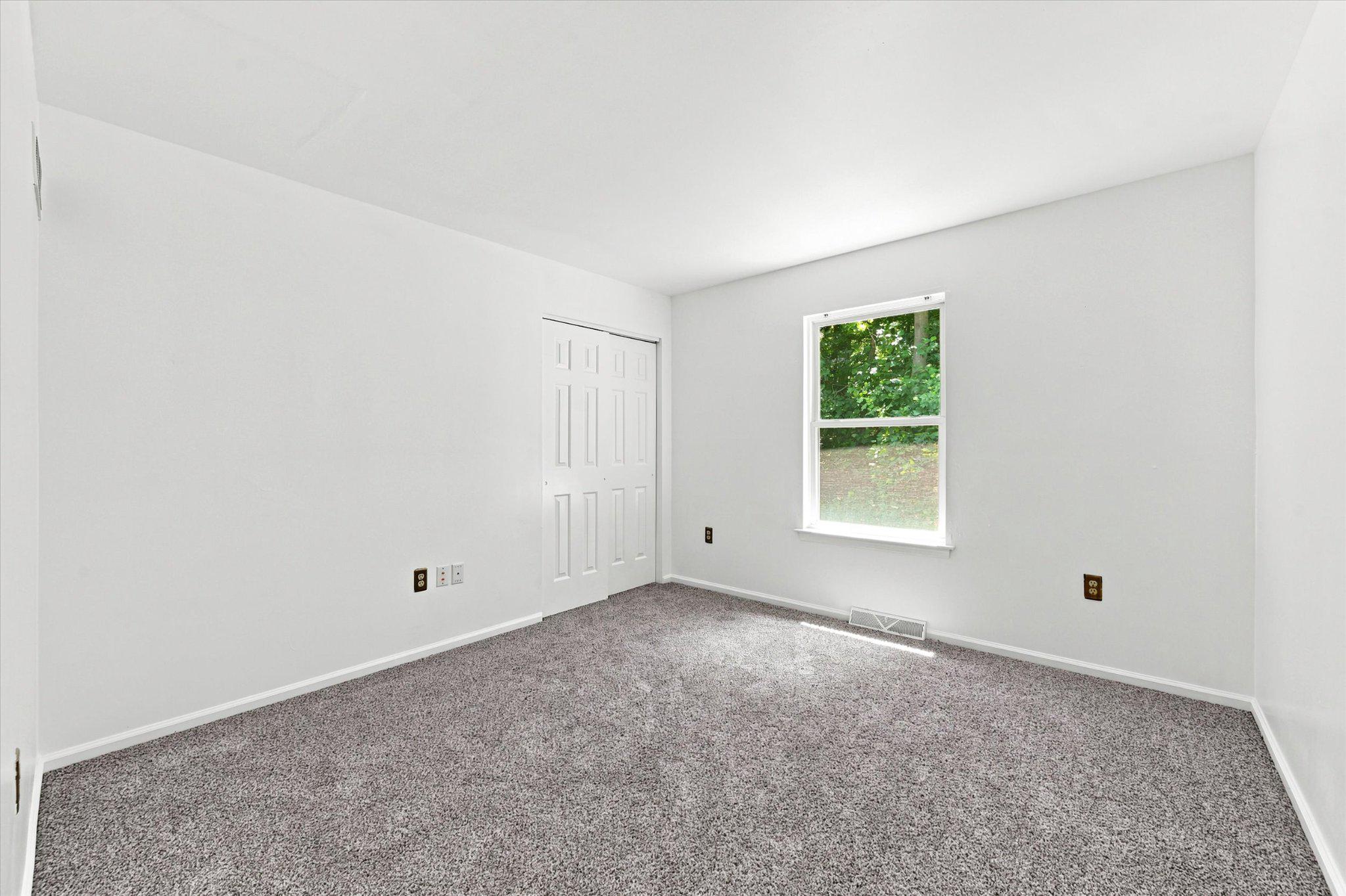 915 Rue Madora Dr Property Photo 28