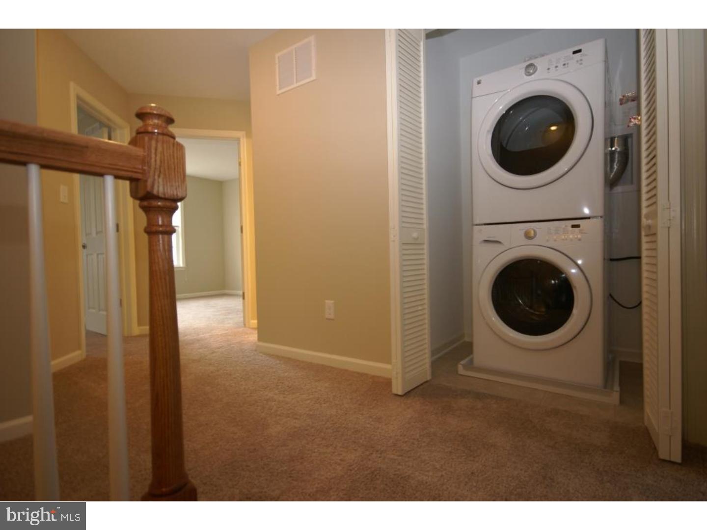 307 S Parkway Dr Property Photo 6