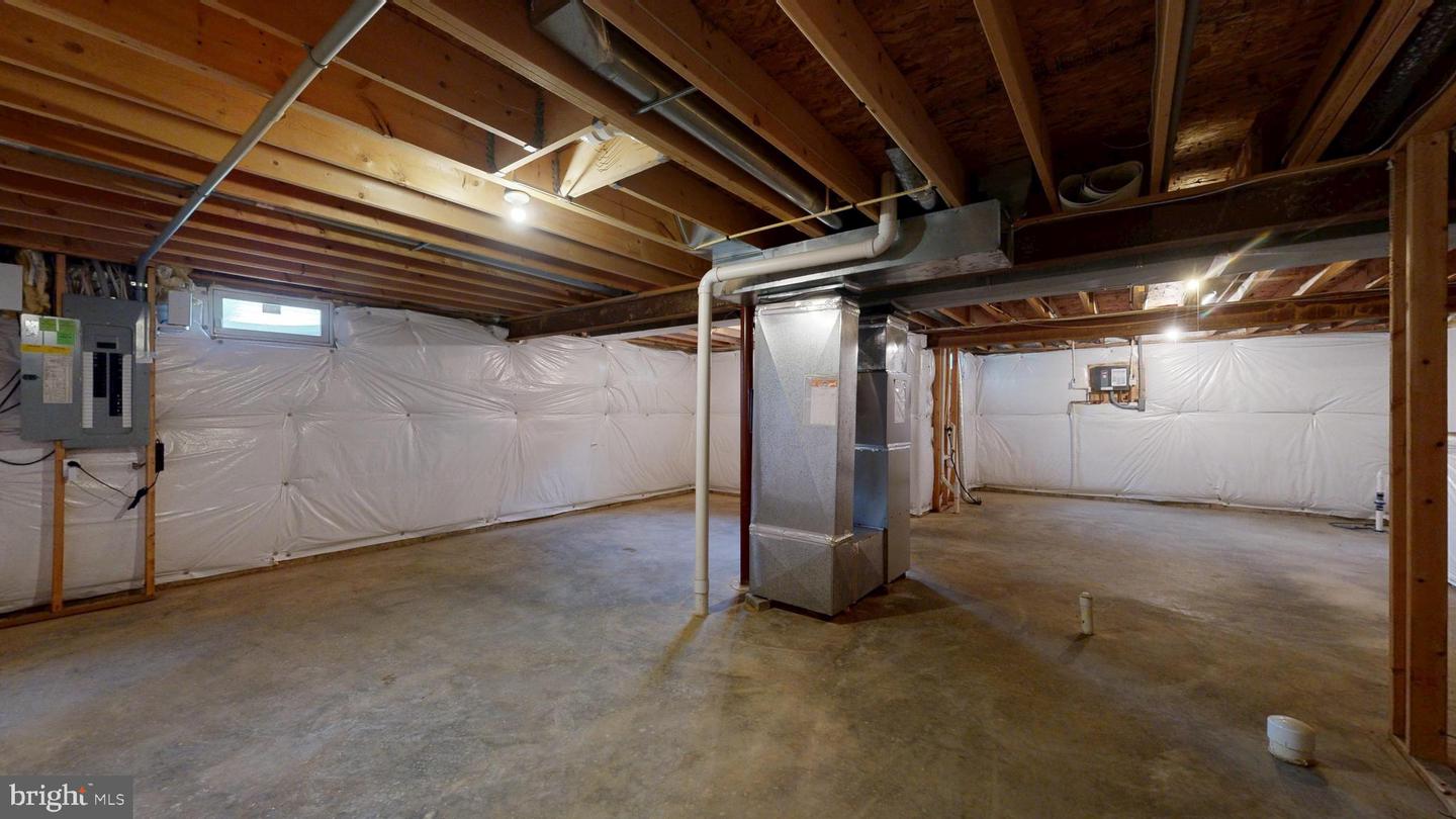 705 Pinewood Dr Property Photo 57