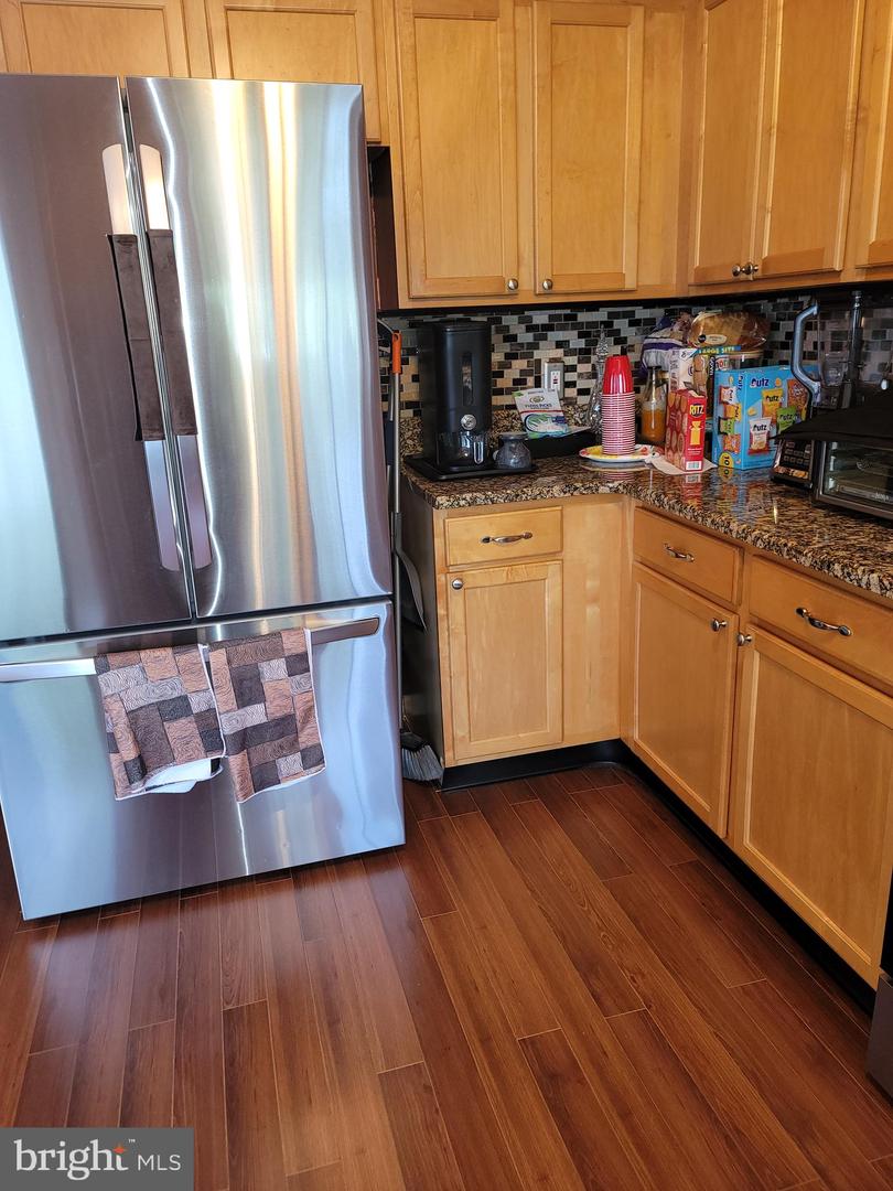 5 Carrick Ln Property Photo 24