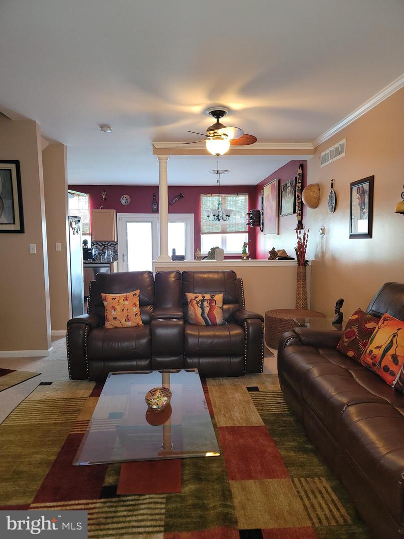 5 Carrick Ln Property Photo 35