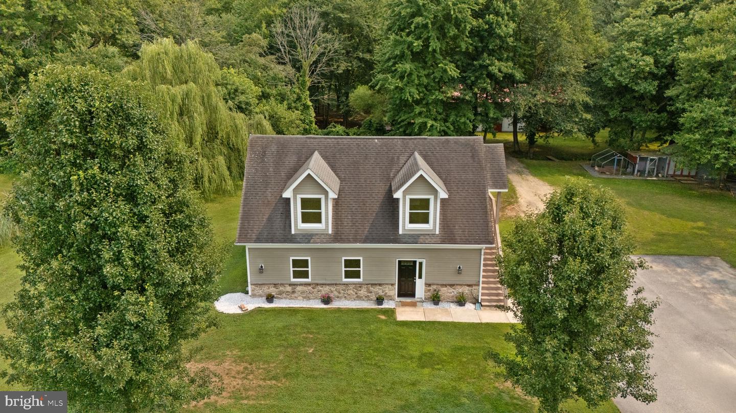 864 Old School House Rd Property Photo 10