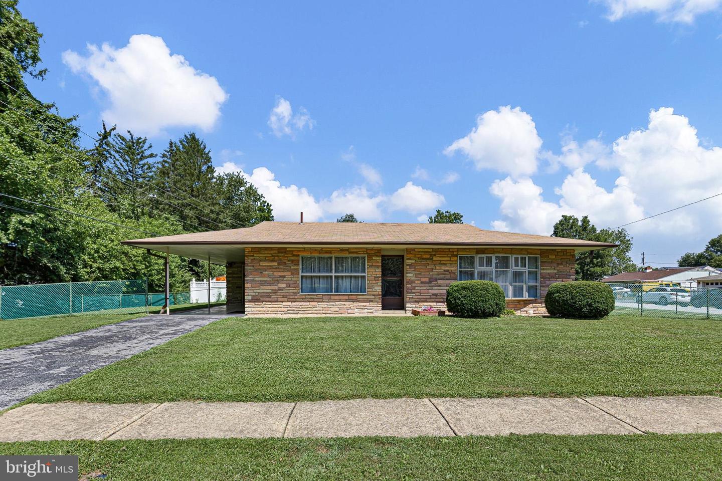 25 Kollman Property Photo 3