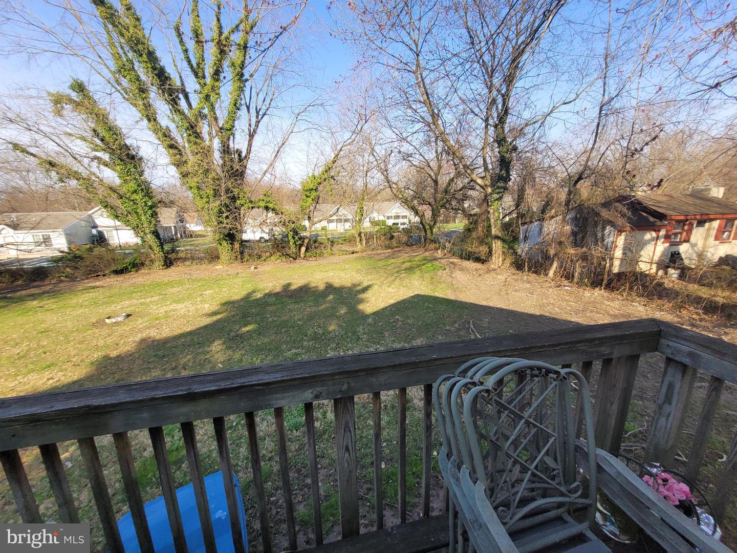 305 Maple Property Photo 10