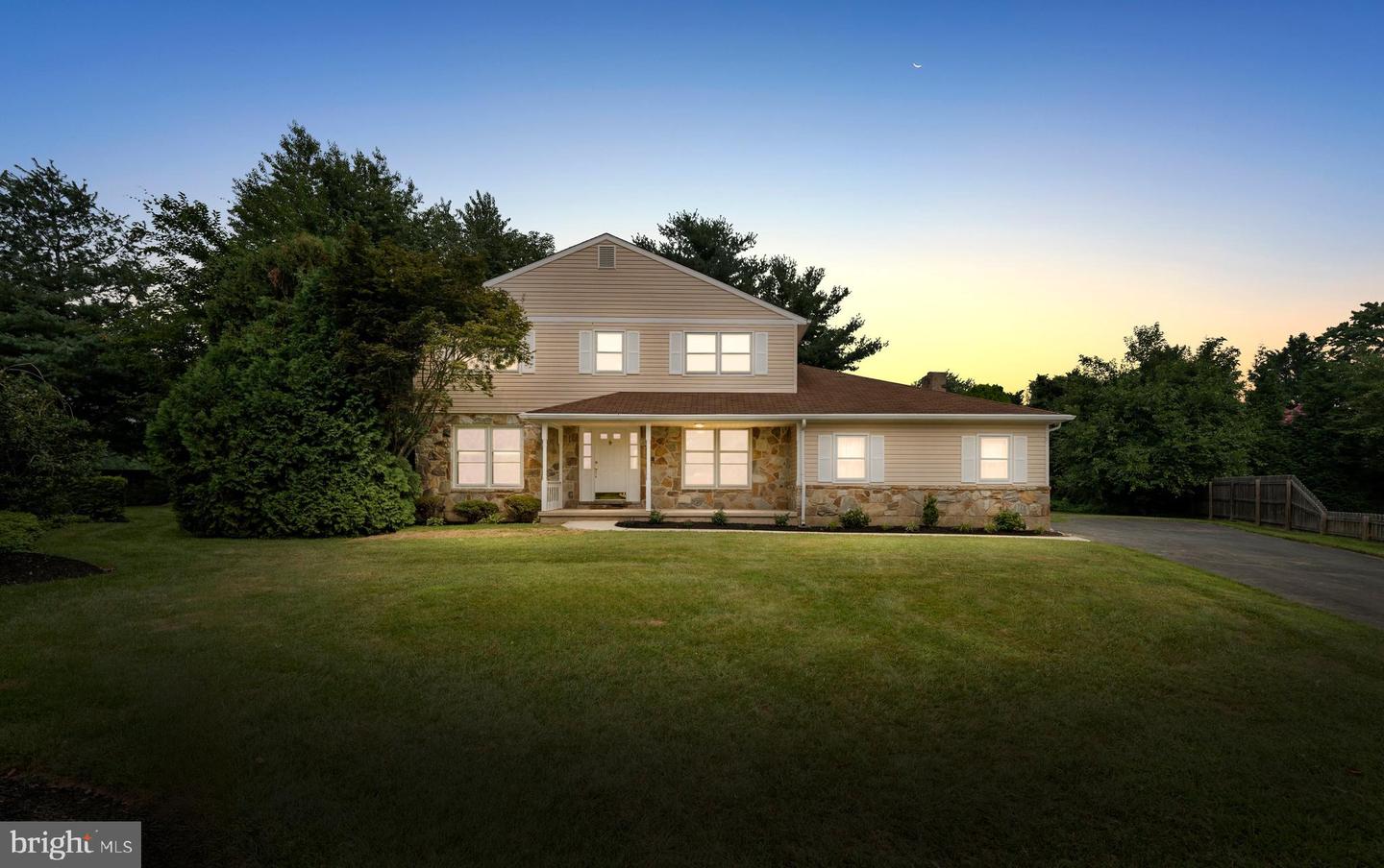21 Brooklet Dr Property Photo 1