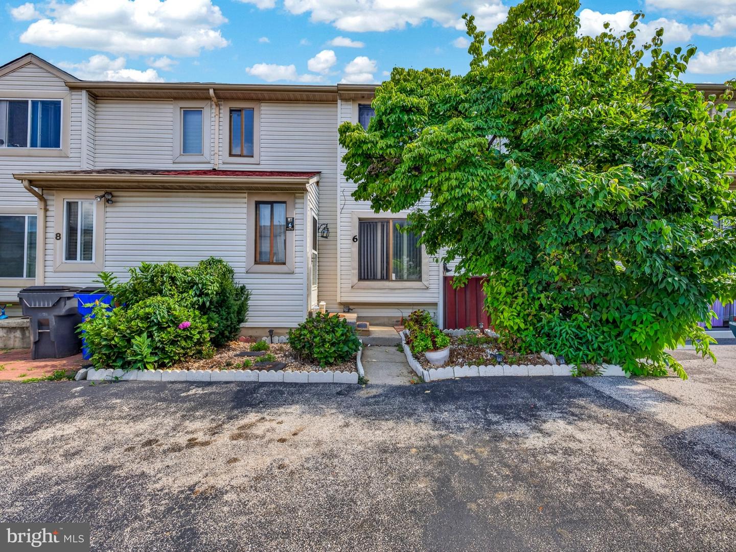 6 ERBITEA LN Property Photo 1