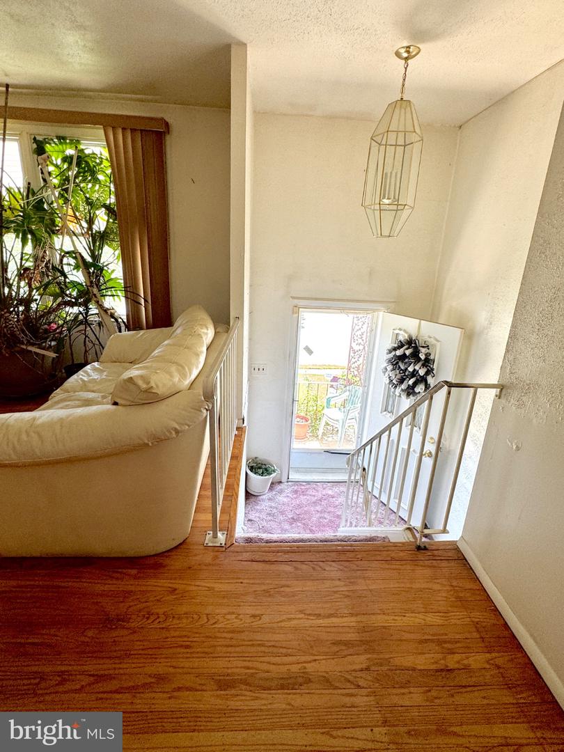 711 Appletree Ct Property Photo 14