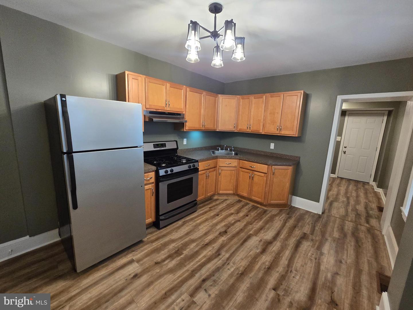 1317 N Walnut St Property Photo 6