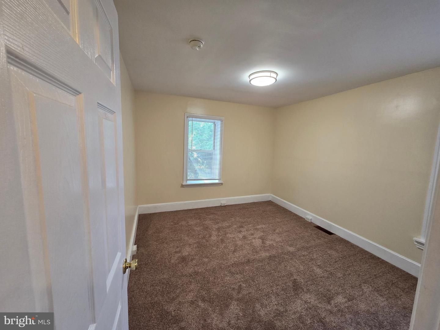1317 N Walnut St Property Photo 13