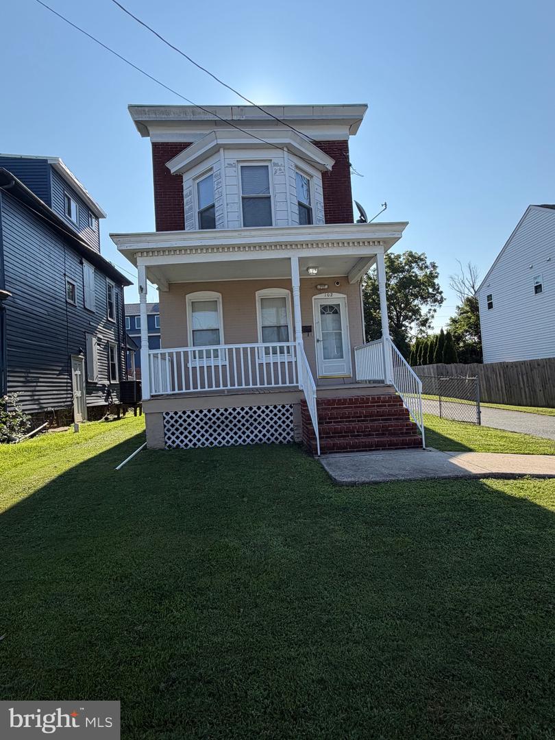 102 Northern Ave Property Photo 2