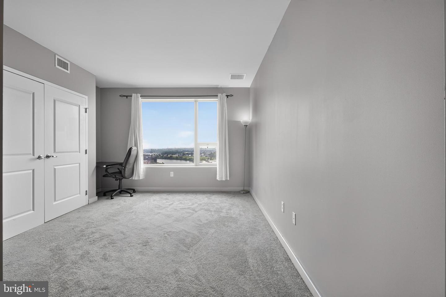 105-unit Christina Landing Dr #1605 Property Photo 21