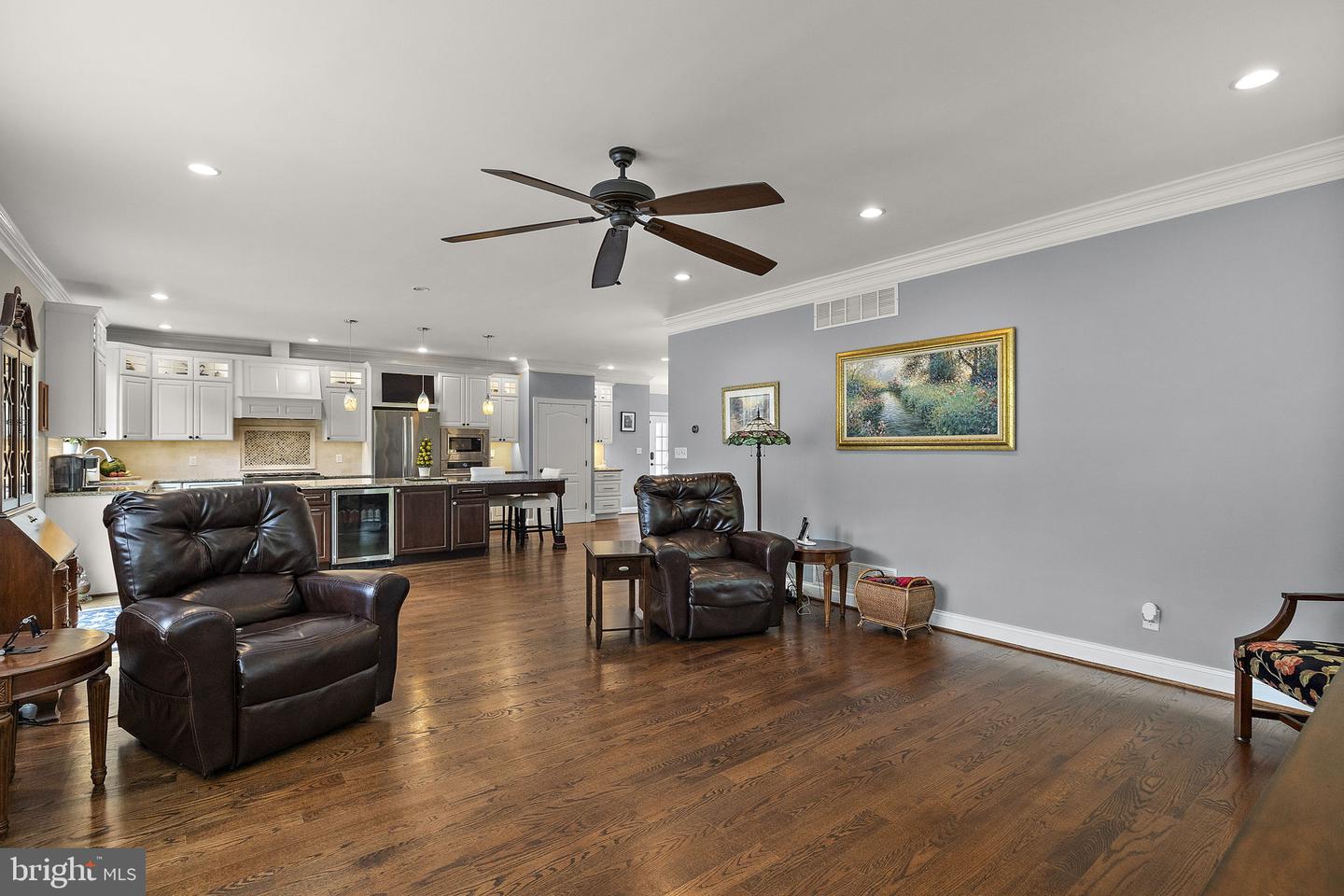 1 Alfred Court Property Photo 36