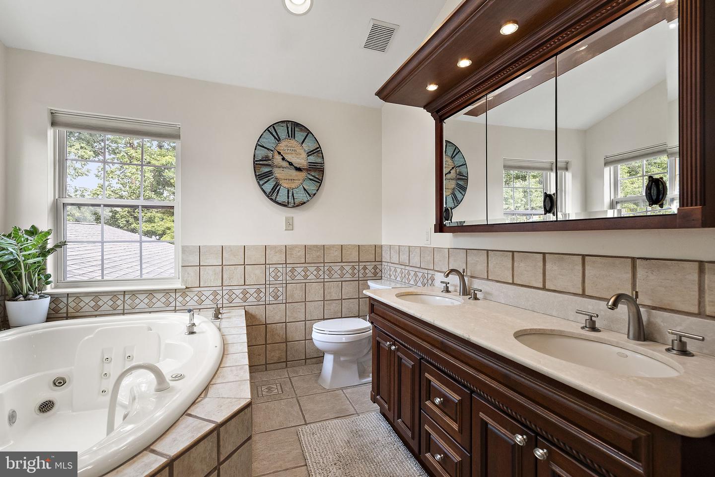 1 Alfred Court Property Photo 50