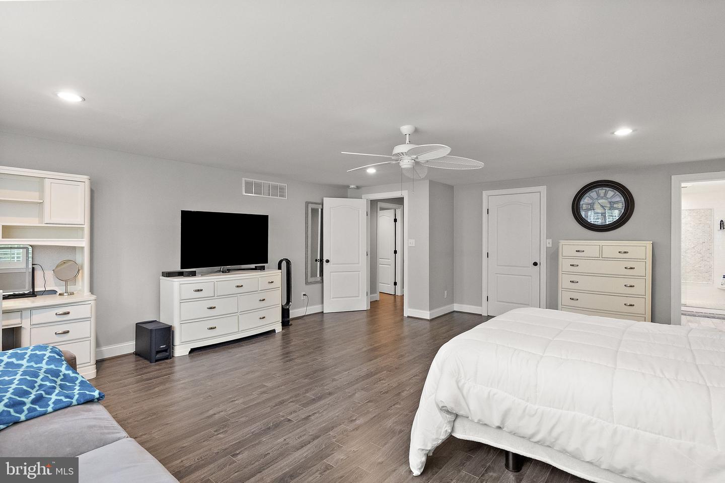 1 Alfred Court Property Photo 65