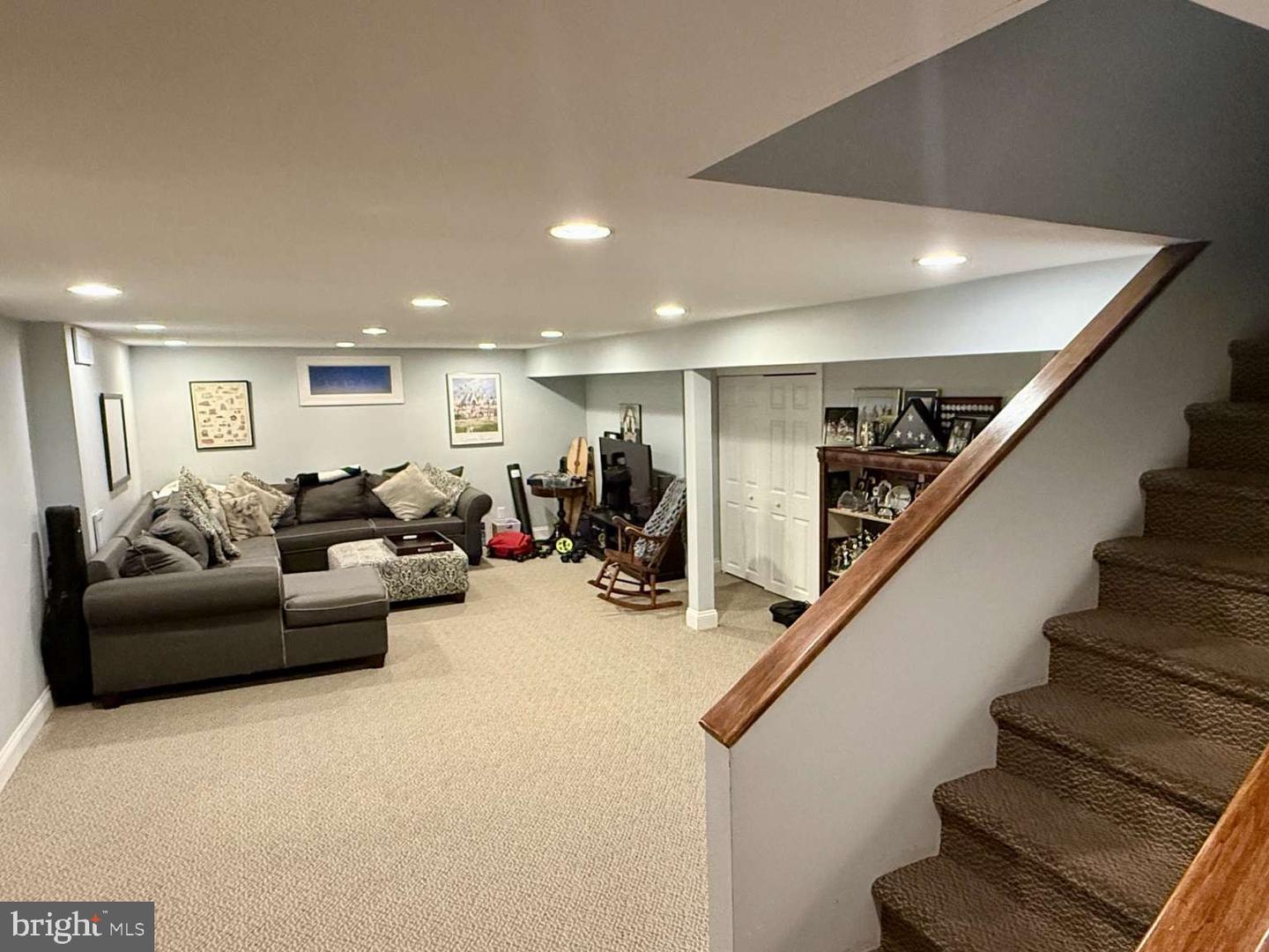 612 Whitby Dr Property Photo 20
