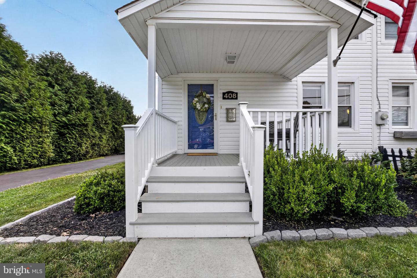 408 S Cass St Property Photo 4