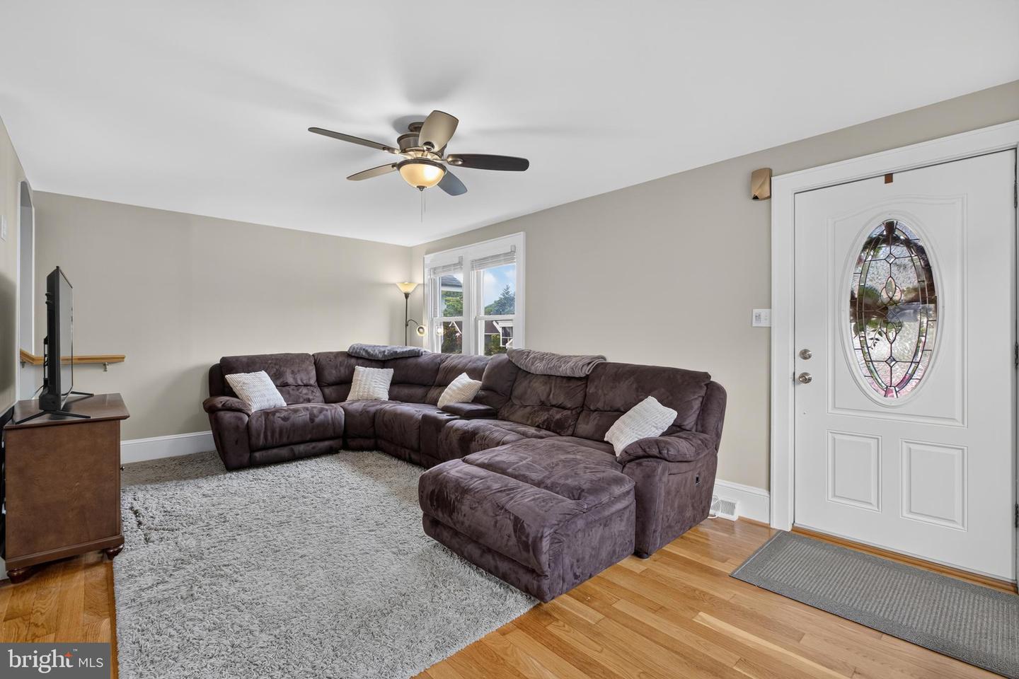 408 S Cass St Property Photo 9