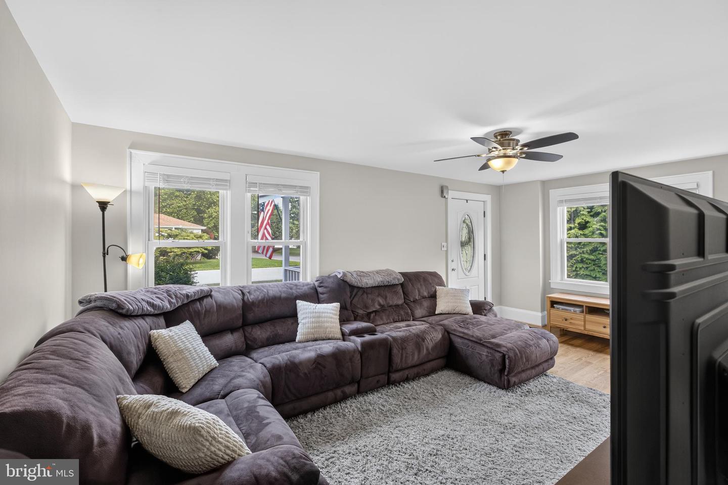 408 S Cass St Property Photo 10