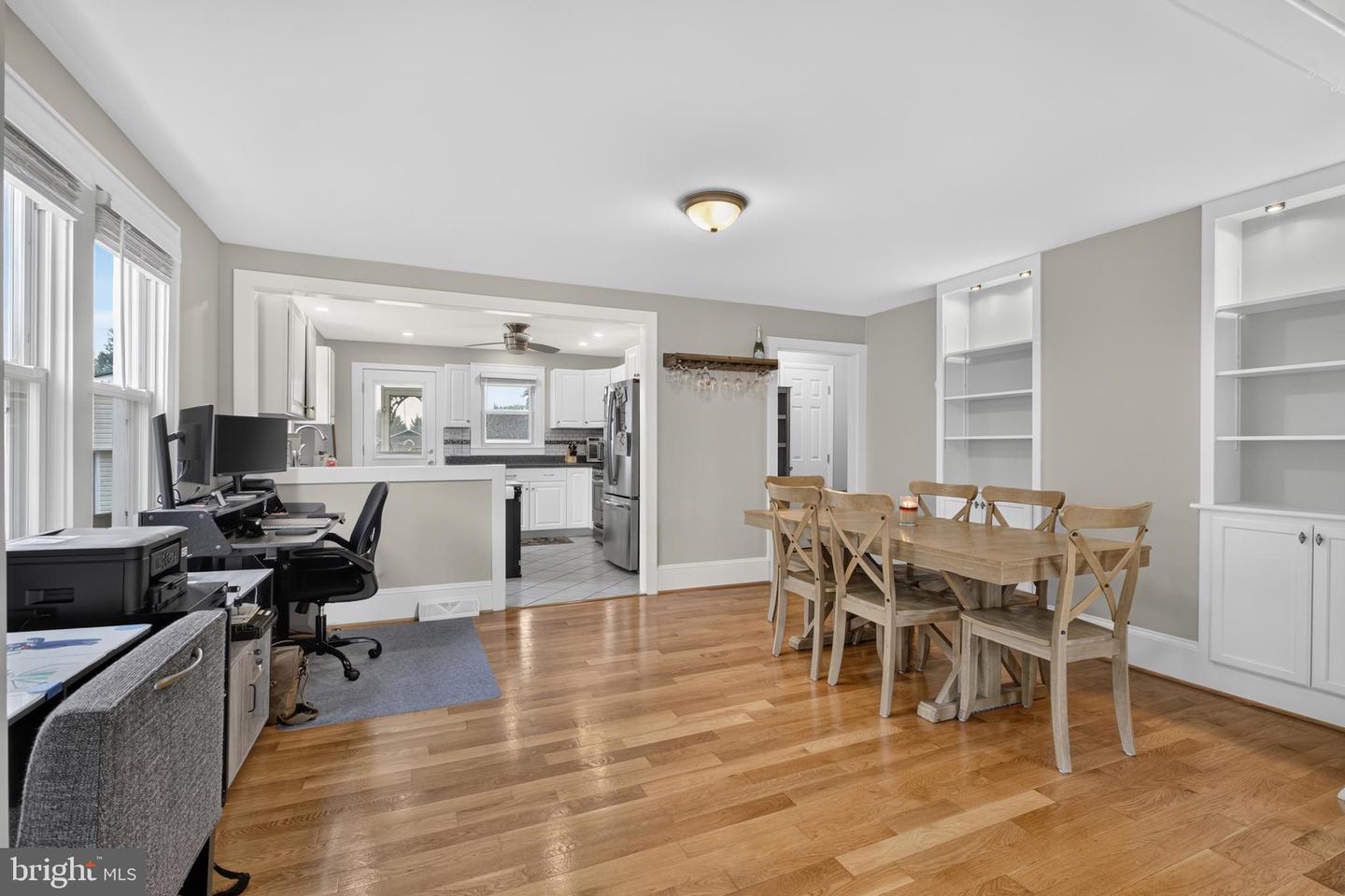 408 S Cass St Property Photo 12