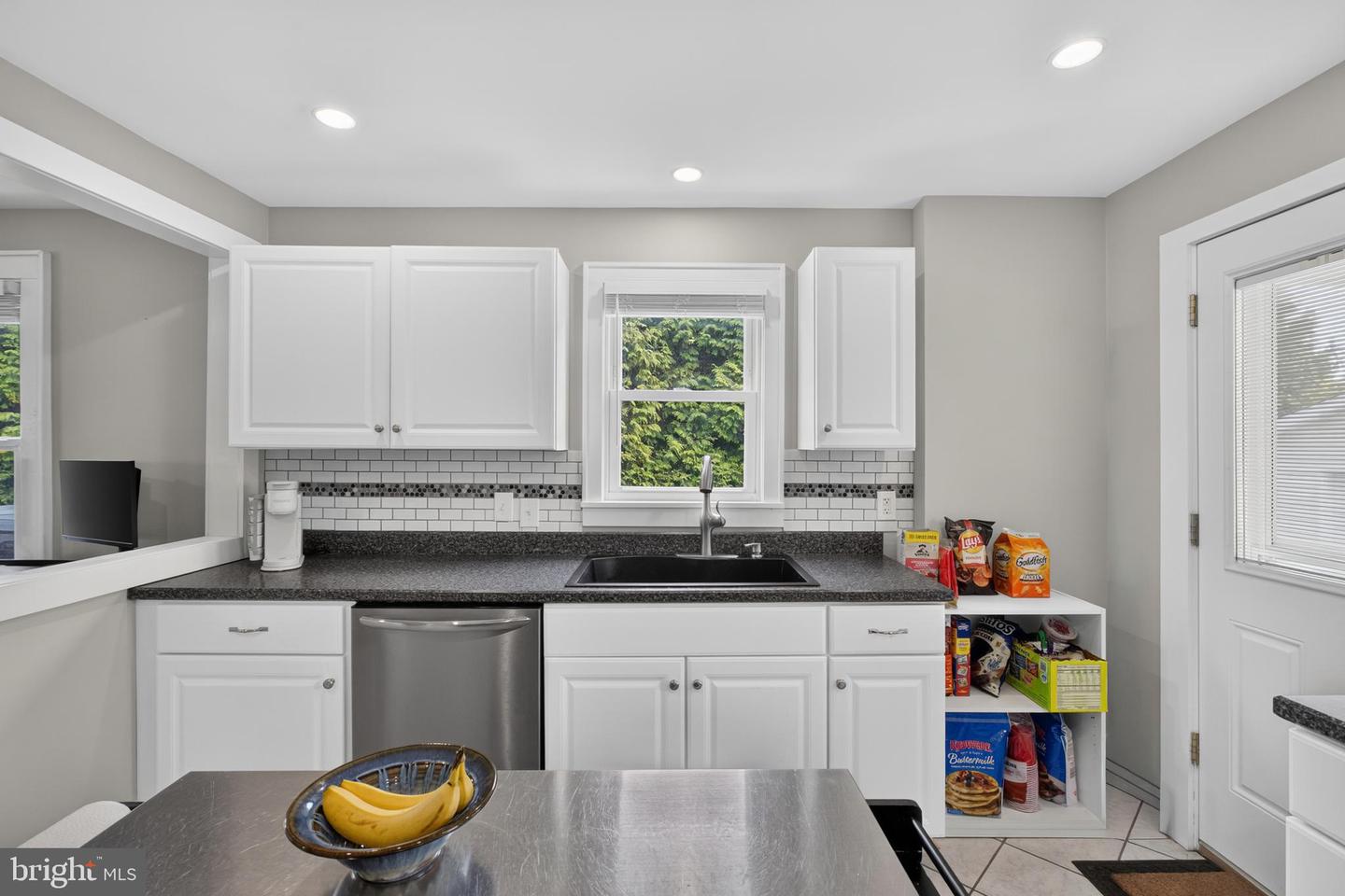 408 S Cass St Property Photo 17