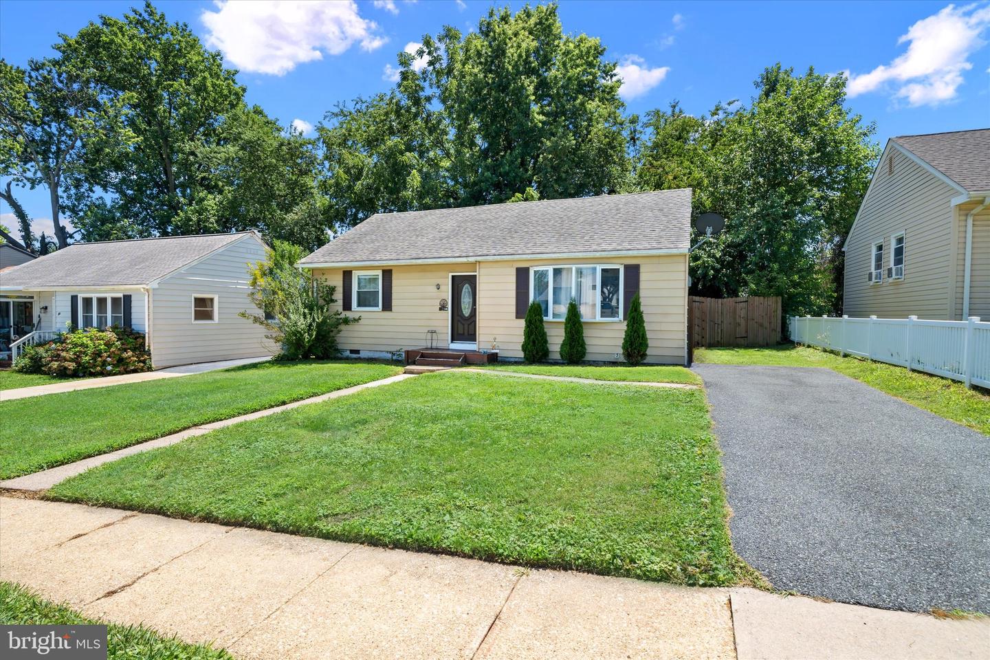 28 Gail Rd Property Photo 3