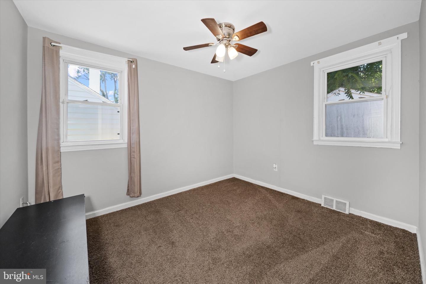 28 Gail Rd Property Photo 10