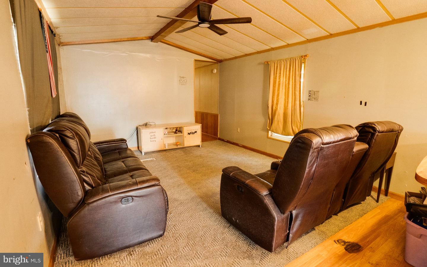 6 Milkweed Ct #239 Property Photo 7