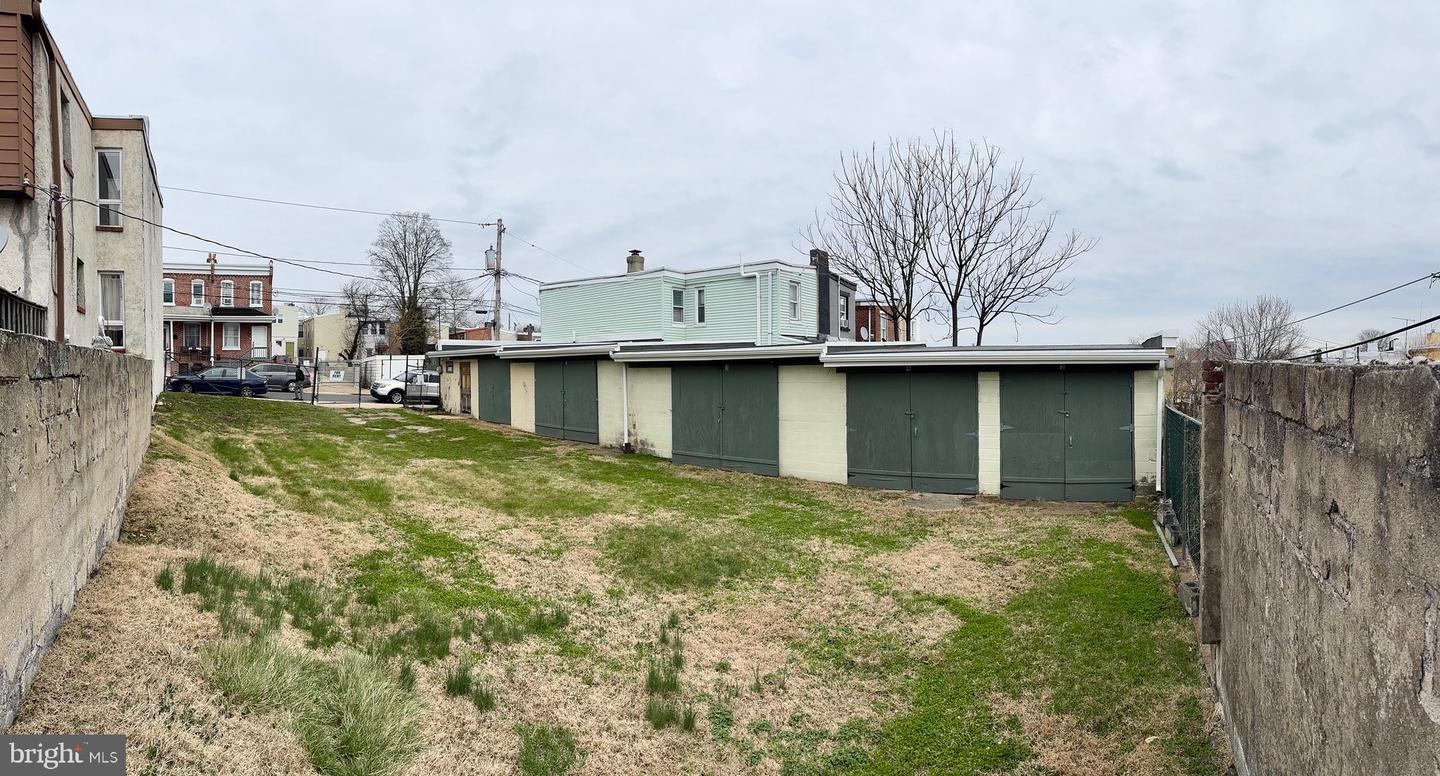1330 READ ST Property Photo 1