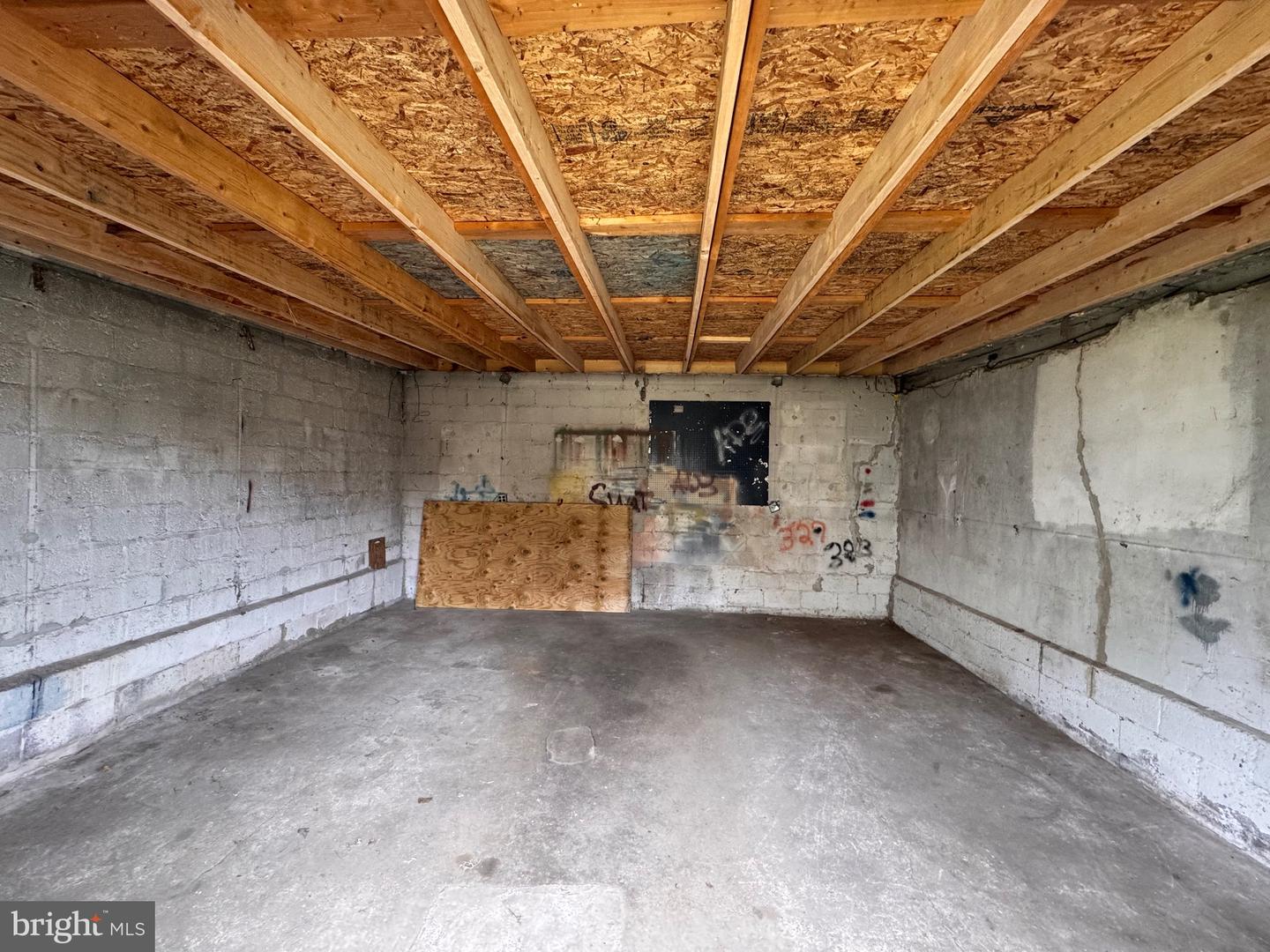 1330 Read St Property Photo 10