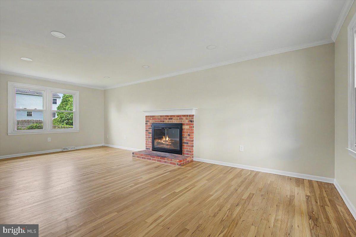 6 Black Rd Property Photo 5