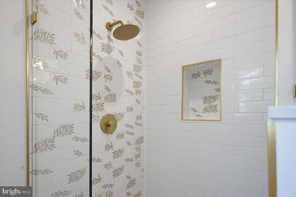 6 Black Rd Property Photo 19