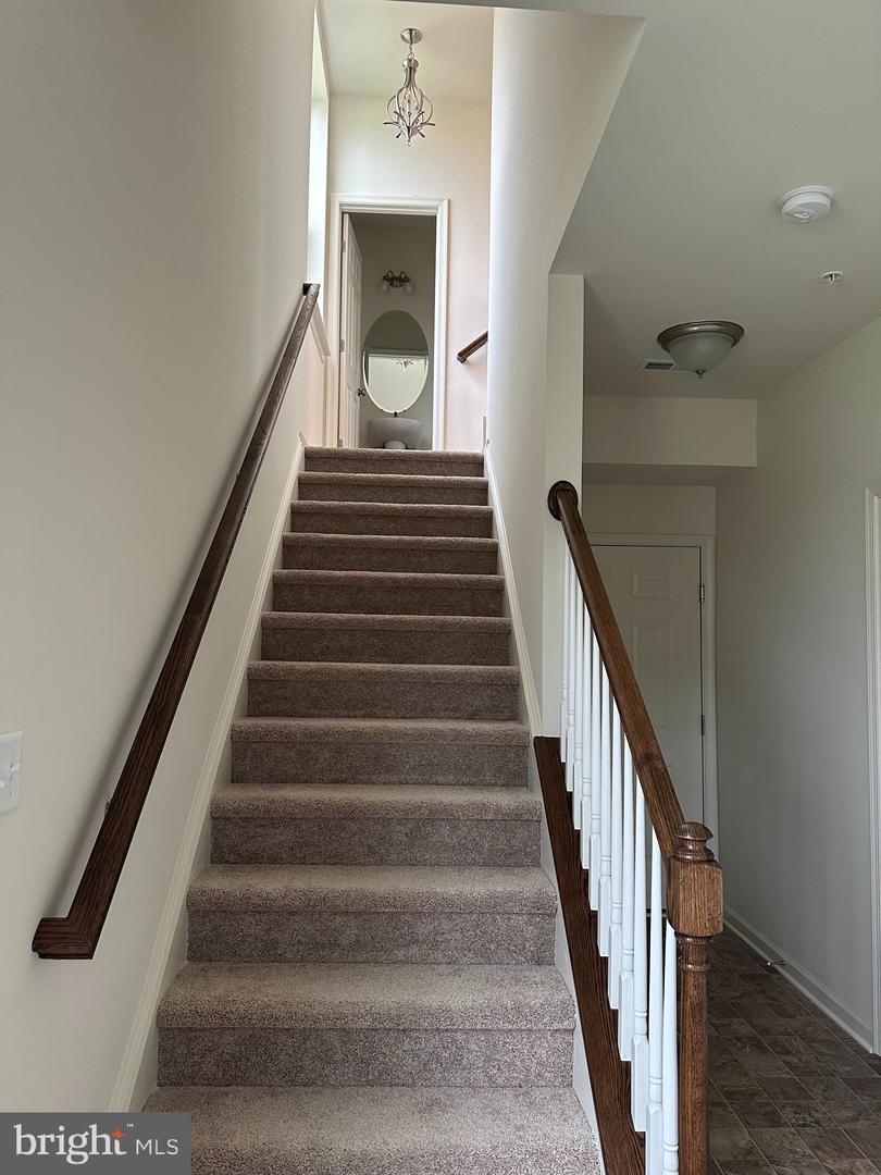 401 Lenape Way Property Photo 6