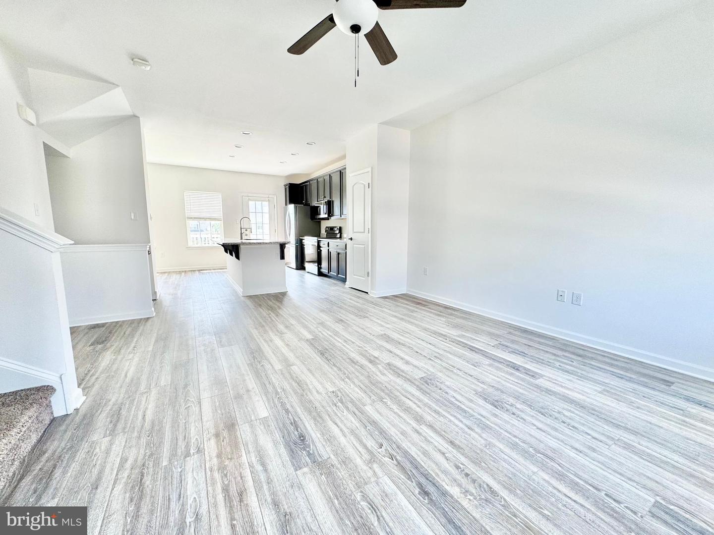 1066 Wickersham Way Property Photo 10