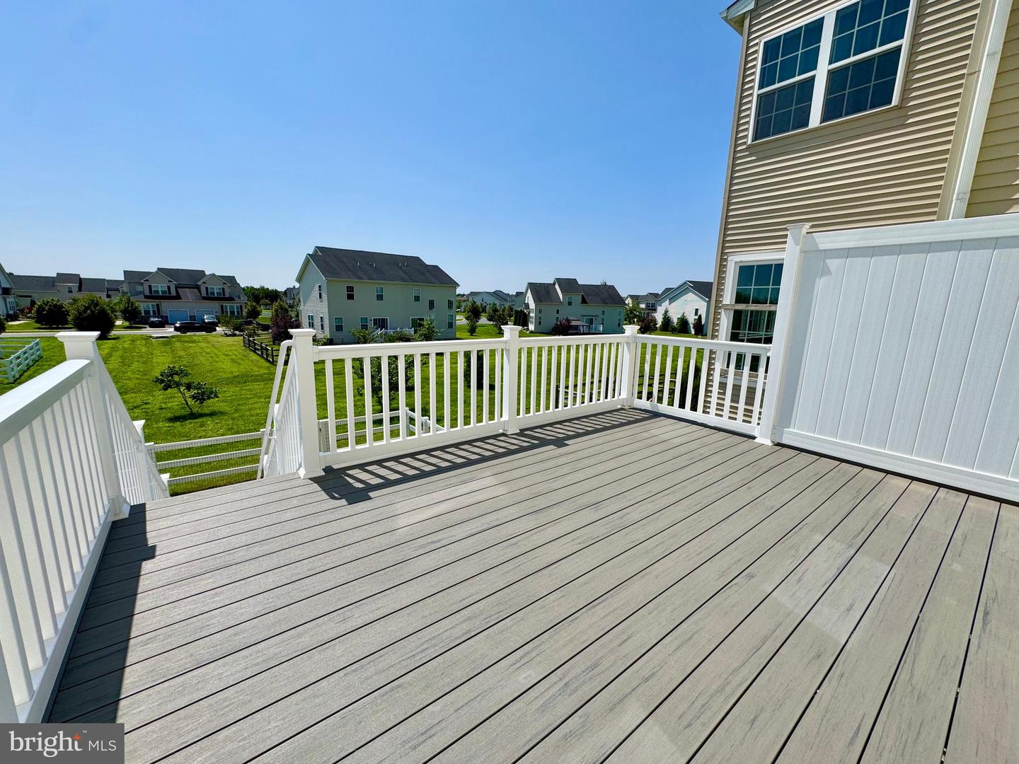 1066 Wickersham Way Property Photo 23