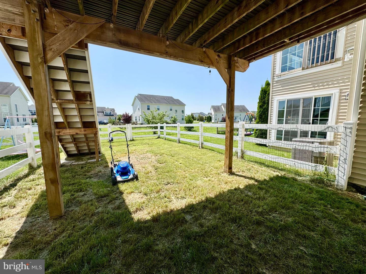 1066 Wickersham Way Property Photo 25