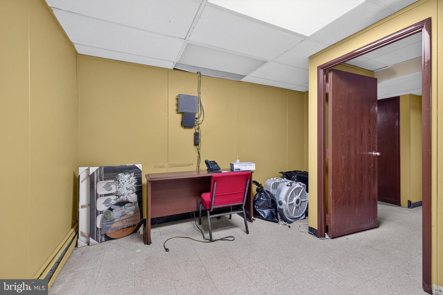 1016 Thames St Property Photo 27