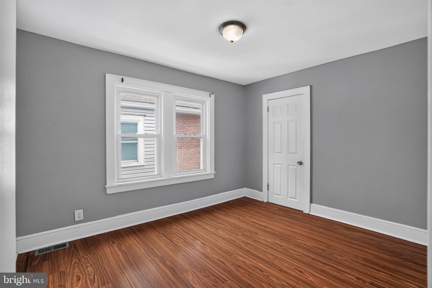 50 Lawson Ave Property Photo 18