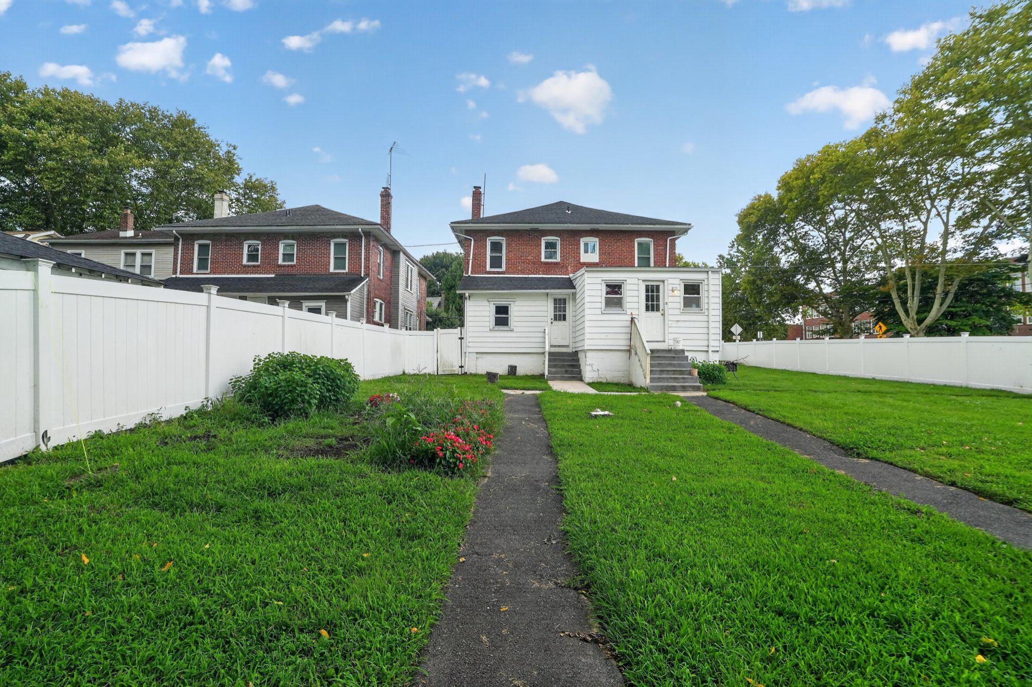 50 Lawson Ave Property Photo 35