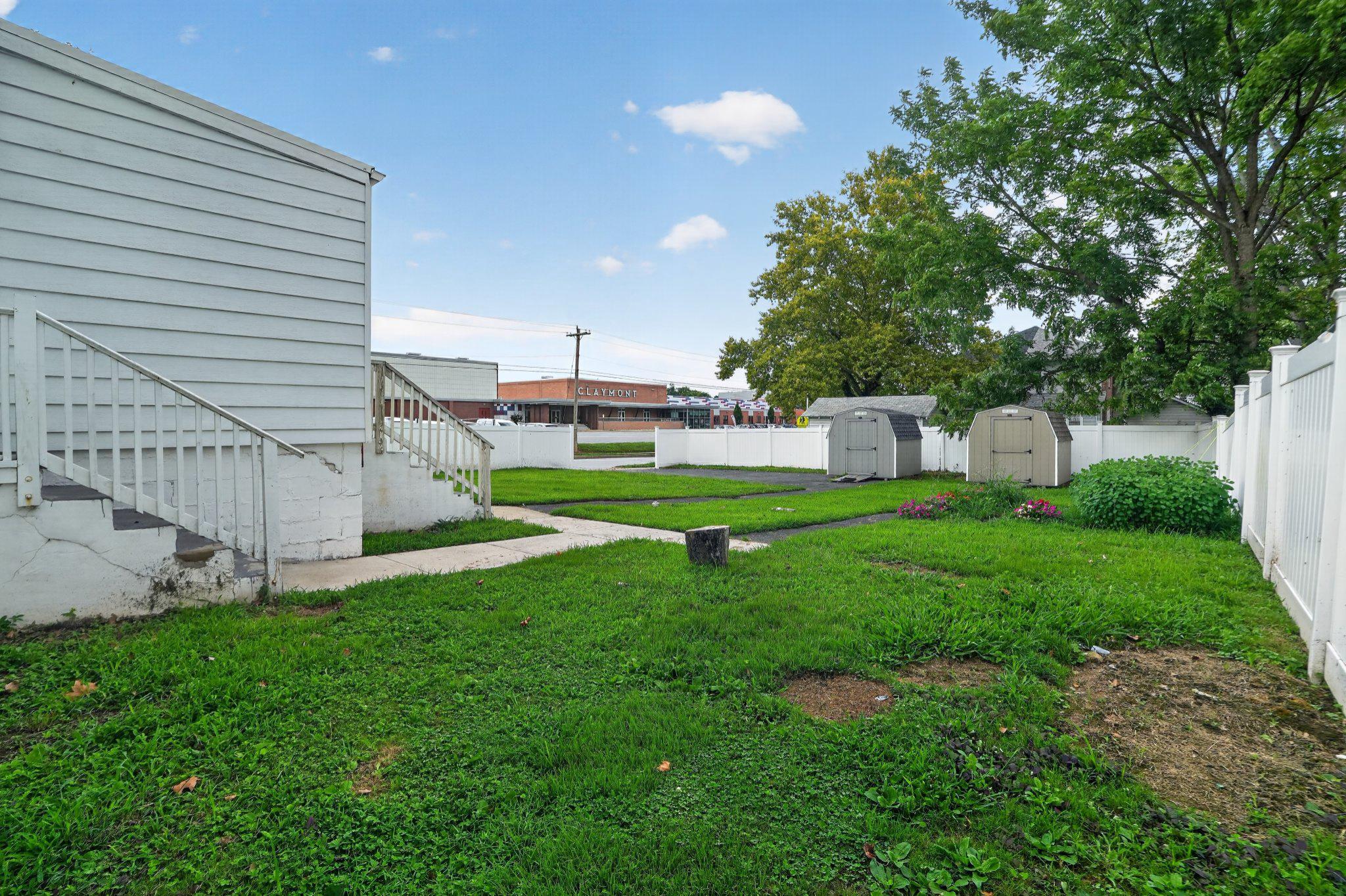 50 Lawson Ave Property Photo 37