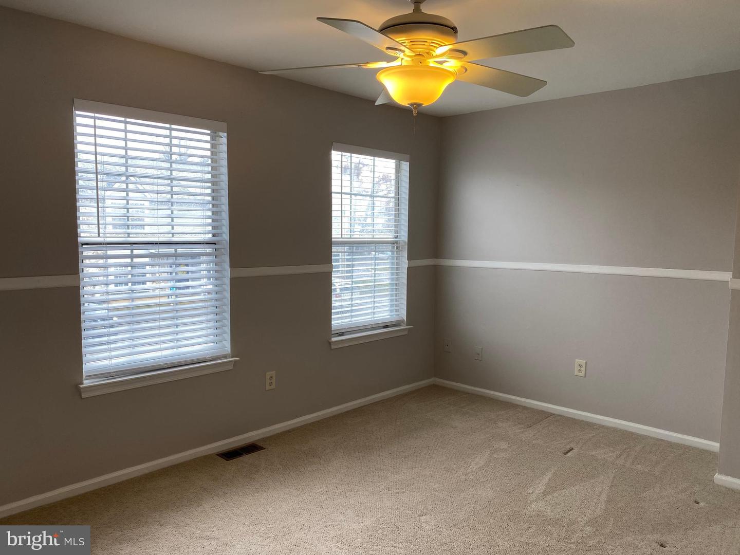 9 Revere Pl Property Photo 7