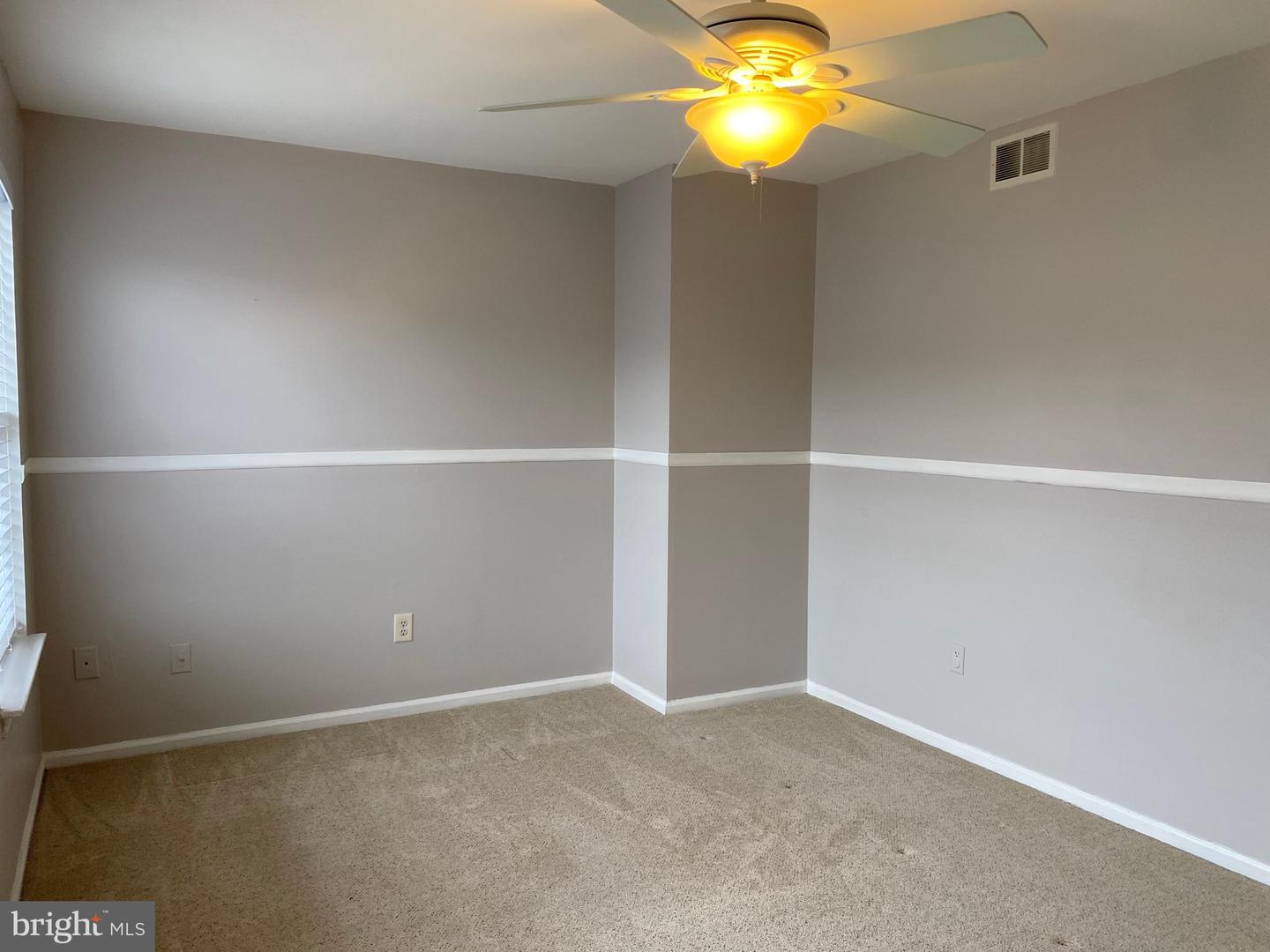 9 Revere Pl Property Photo 8