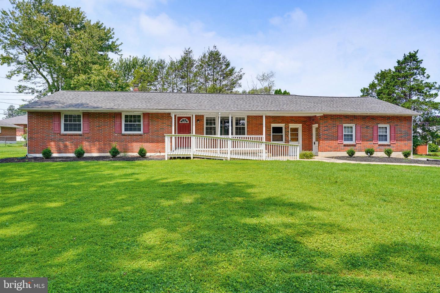 2630 Marsh Rd Property Photo 11